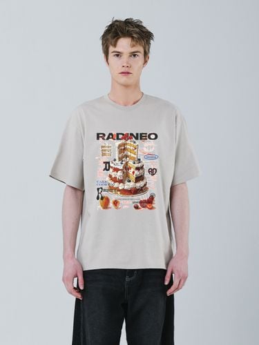 Cake T-shirt_Beige - RADINEO - Modalova