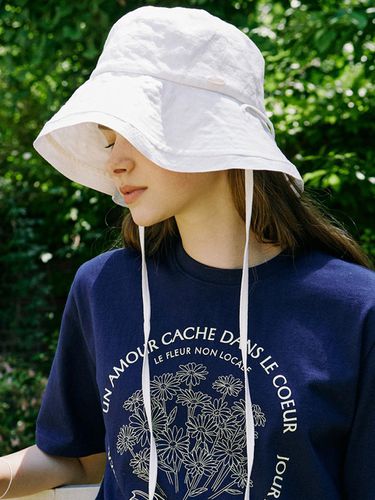 Linen Ribbon Bucket Hat_Off White - NONLOCAL - Modalova