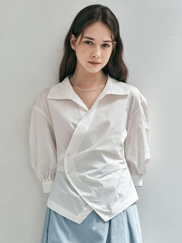 Asymmetric Button Shirt (White) - We’Dee - Modalova