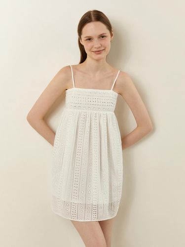 Floral Lace Mini Dress - White - LADYVOLUME - Modalova