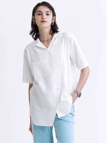 Asymmetrical Hem Shirt - White - DEW E DEW E - Modalova