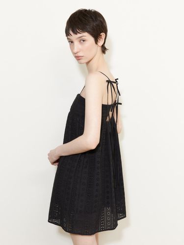 Floral Lace Mini Dress - Black - LADYVOLUME - Modalova