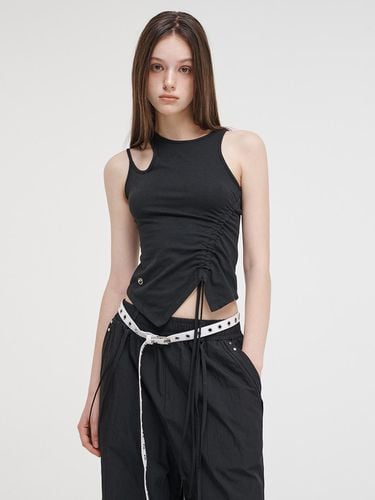 Shoulder Cut-Out Sleeveless Top_Black - ETMON - Modalova