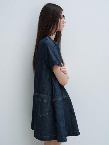 Flare Denim Dress (AEDR4B301B3) - a.t.corner - Modalova