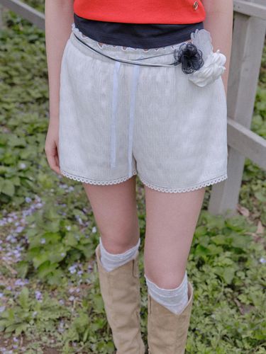 Lace Banding Short Pants_White - ETMON - Modalova