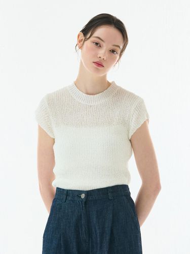 Boucle Cap Sleeve Knit Top - camino - Modalova