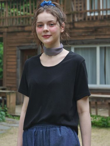 Soft U-neck Short sleeve T-shirt_Black - LOSSYROW - Modalova