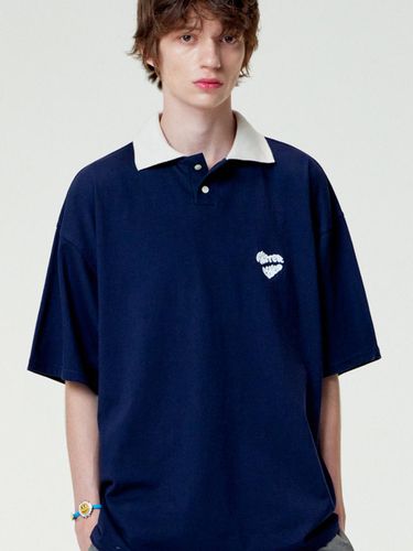 Heart Beat Collared T-Shirt _ Navy - MISTERCHILD - Modalova