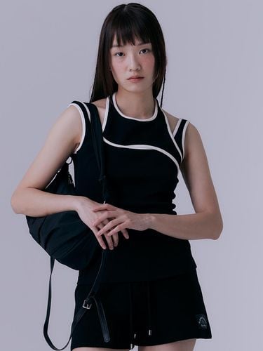 Layered Jersey Sleeveless (Black) - SILN - Modalova