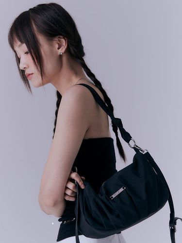 Shirring Nylon Shoulder Bag_Black - SILN - Modalova