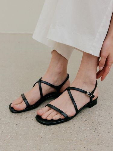 Anna X Strap Flat Heel Sandal_2colors - LOOKAST - Modalova