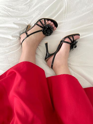 Camellia Sandals - CHERTOI SEOUL - Modalova