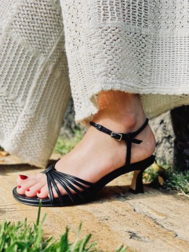 Tie Sandal Heel - att. - Modalova