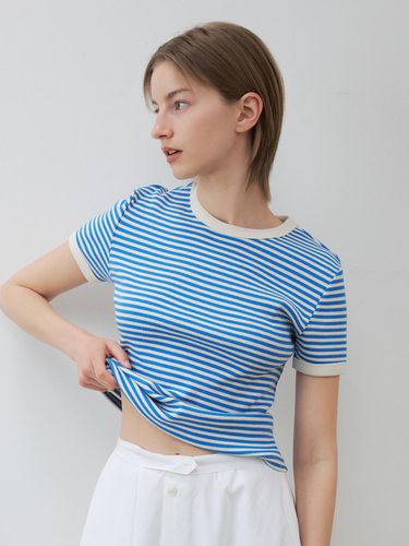 Linda Stripe T-Shirt (Blue) - KLEAN - Modalova