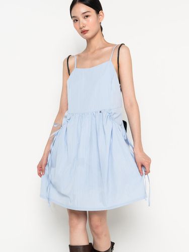 Ribbon Pocket Sleeveless Dress - HIGHSCHOOLDISCO - Modalova