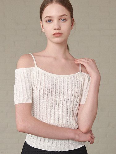 Dainty Off-Shoulder Knit - MICANE - Modalova