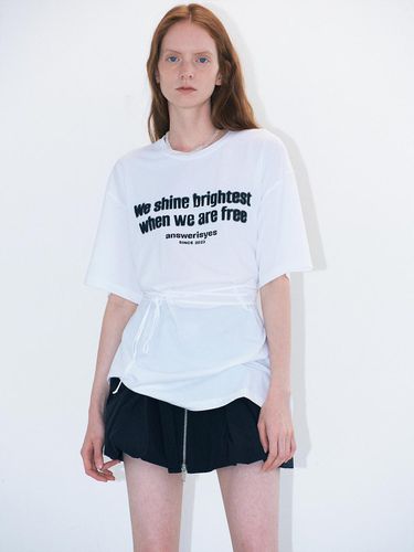 Box Tied T-shirt_White - answerisyes - Modalova