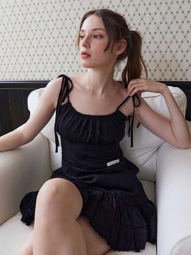 Ribbon Shirring Flare Dress_Black - ETRE AU SOMMET - Modalova