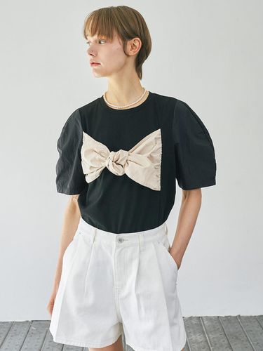 Ribbon Detail T-shirt - OLIVE DES OLIVE - Modalova