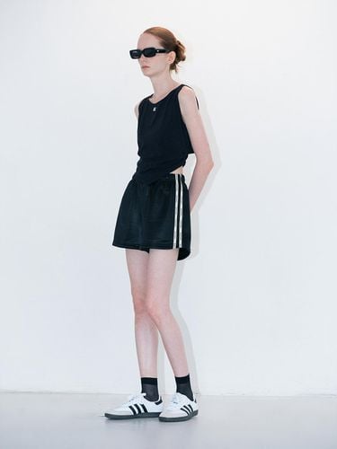 Silky Satin Shorts_Black - answerisyes - Modalova