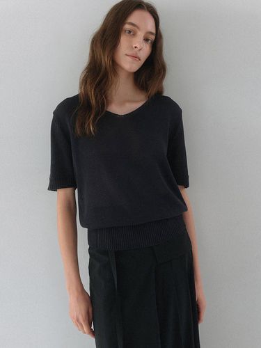 Basic Short Sleeve V-Neck Knit Top_Navy - dankedir - Modalova