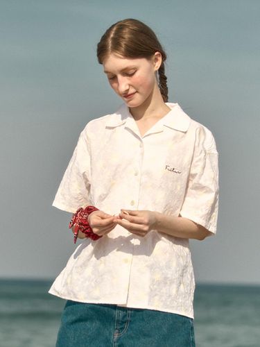 Sea Embroidery Shirts White_F242ST04 - FRITUR - Modalova