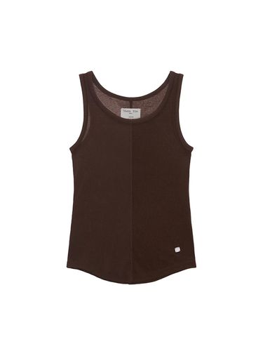 Texture Point Sleeveless Top_Brown - Matin Kim - Modalova