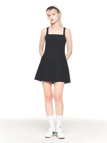 Square Neck Mini Dress_Black - INSTANTFUNK - Modalova