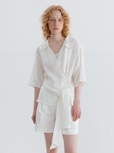 Linen Blend Belted Wrap Blouse - Carriere - Modalova