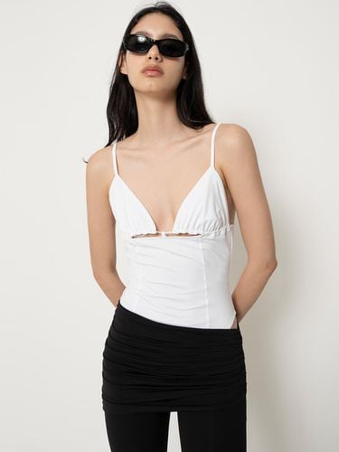 Way Cut Out Shirring Bodysuit_White - Porta - Modalova