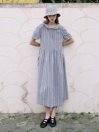 Round Collar Check Dress & Bucket Hat - VOCAVACA - Modalova