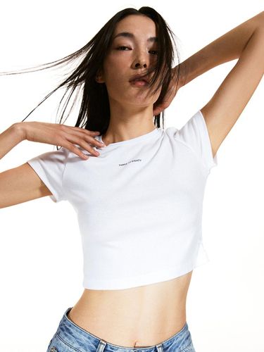 BASIC LOGO CROP T-SHIRT (WHITE) - THREE TO EIGHTY - Modalova