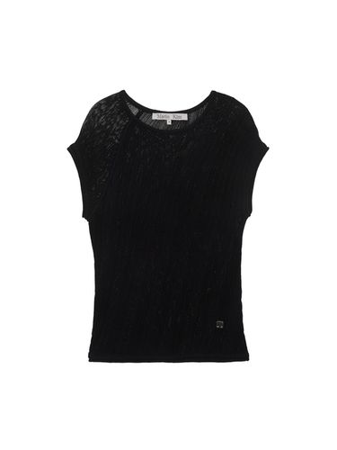 Diagonal Texture Half Sleeve Knit Top_Black - Matin Kim - Modalova