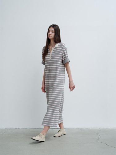 Long Stripe Dress (AEDR4B405G2) - a.t.corner - Modalova