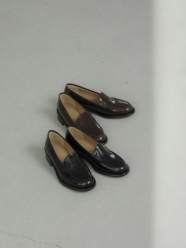 New Classic Leather Loafer - SAGEMENT - Modalova