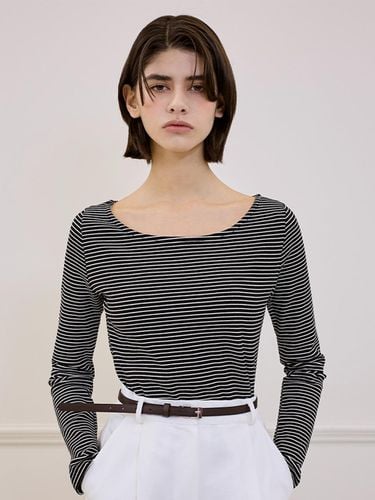 Stripe Boatneck T-shirt (Black) - DEHEVE - Modalova