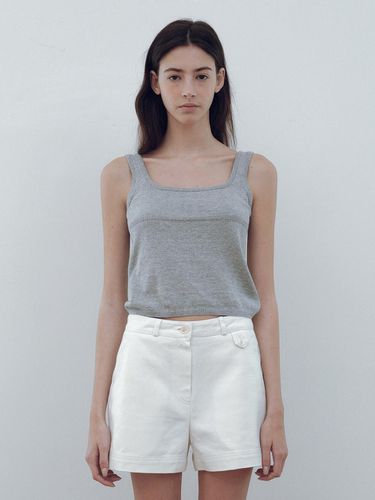 Delight Square Knit Sleeveless Top - URAGO - Modalova