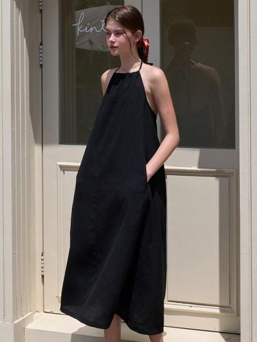 Halter Dress_Black - EIGHT DAYS A WEEK - Modalova