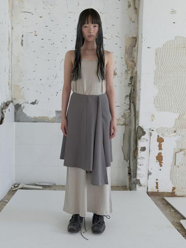 Unbalanced Midi Skirt (Khaki Gray) - REPOS - Modalova