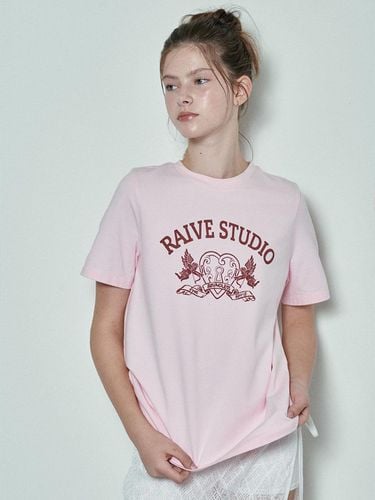 STUDIO Angel Graphic T-shirt_Pink - RAIVE - Modalova