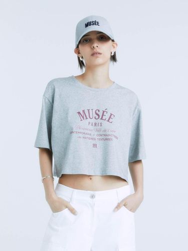 LOGOS Paris Graphic Crop T-shirt_M.Gray - MUSEE - Modalova