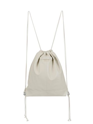 Crinkle Gym Bag_Beige (M) - FILLINTHEBLANK - Modalova