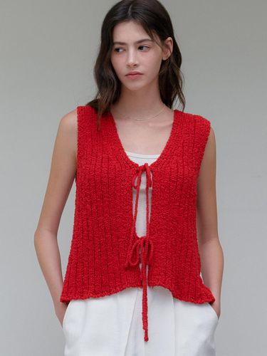 Ribbon Boucle Knit Vest - ourcomos - Modalova