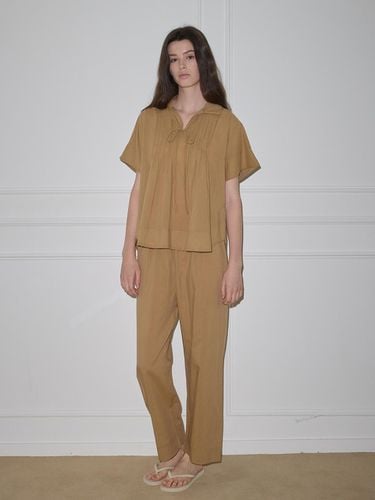 Elegant Pleated Pajamas - Brown - Melanie Joy - Modalova