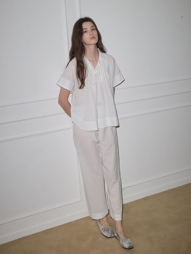 Elegant Pleated Pajamas - White - Melanie Joy - Modalova