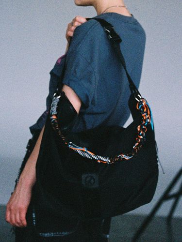 Multi-ful Chain Connected Cross Bag - Cord. - Modalova