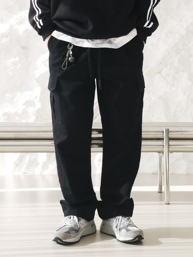 One-tuck Semi-wide String Cargo Pants_Black - Moderment - Modalova