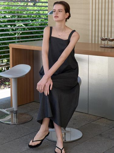 Raw Linen Dress_Charcoal - Amour moier - Modalova