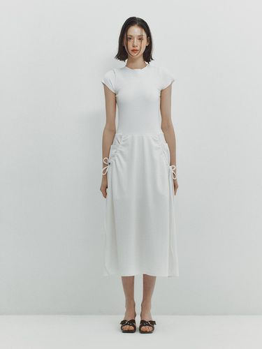 Shirring Pocket Maxi Dress -White - MEENDERI - Modalova