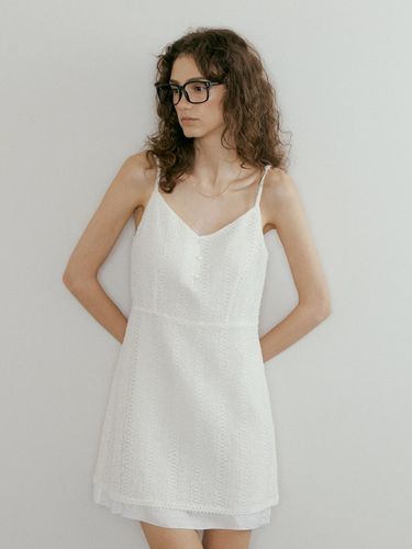 Nailly Dress_White - IULAI - Modalova